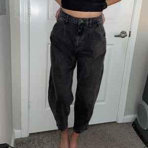 Gray Balloon Jeans